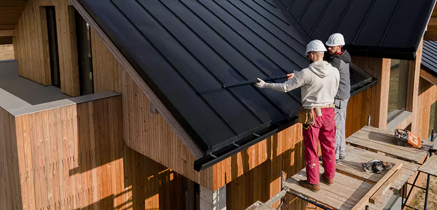 Professional Soffit Repair Services in Dundee, IL