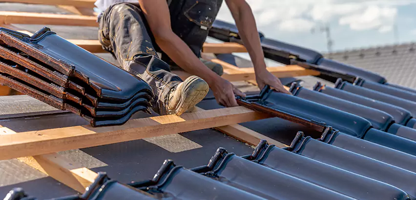 Professional Storm Damage Roof Repair Services in Dundee, IL