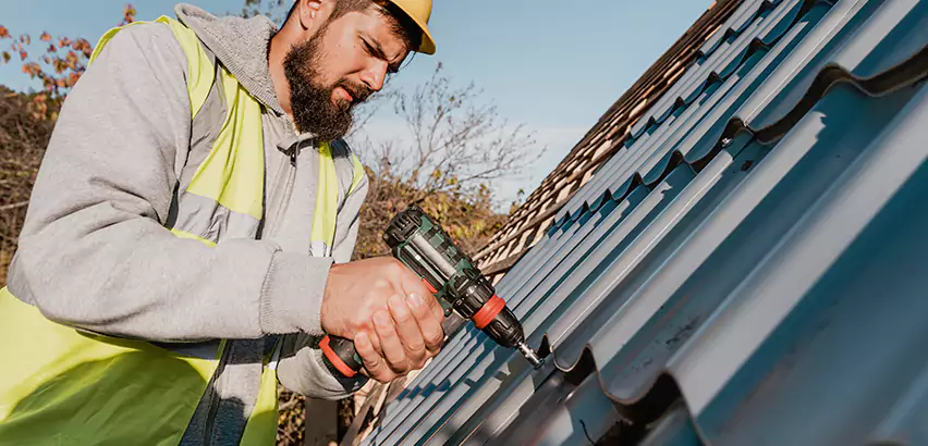 Cedar Ridge Cap Installation in Dundee