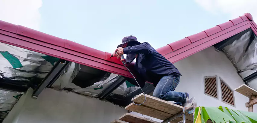 Rain Gutter Repair in Dundee
