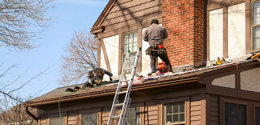 Roof Siding Trim Repair in Dundee